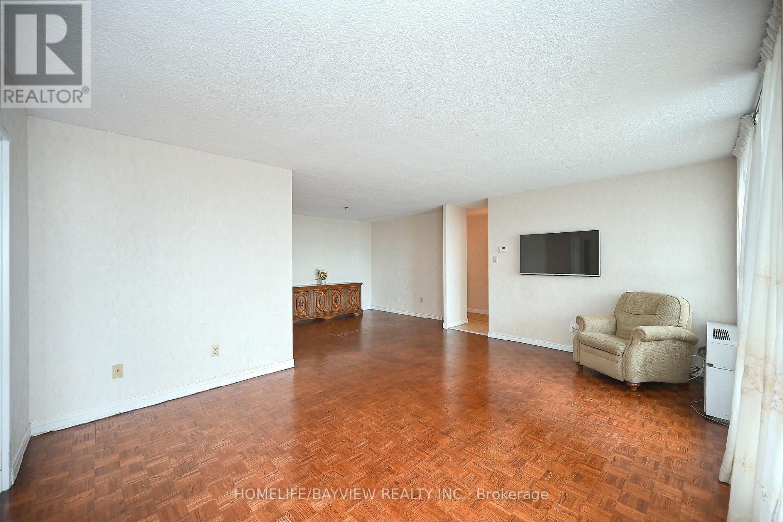 #603 -20 Mississauga Valley Rd, Mississauga, Ontario  L5A 3S1 - Photo 10 - W8267516