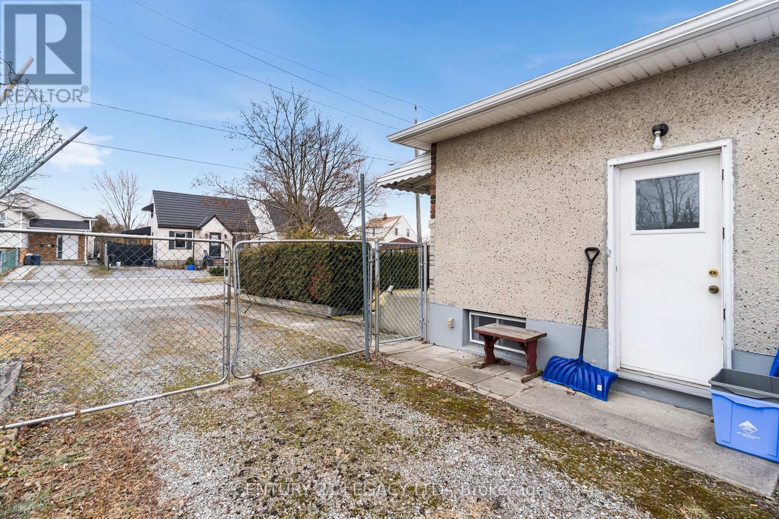 3 Lincoln Ave, St. Catharines, Ontario  L2P 2J1 - Photo 6 - X8267782