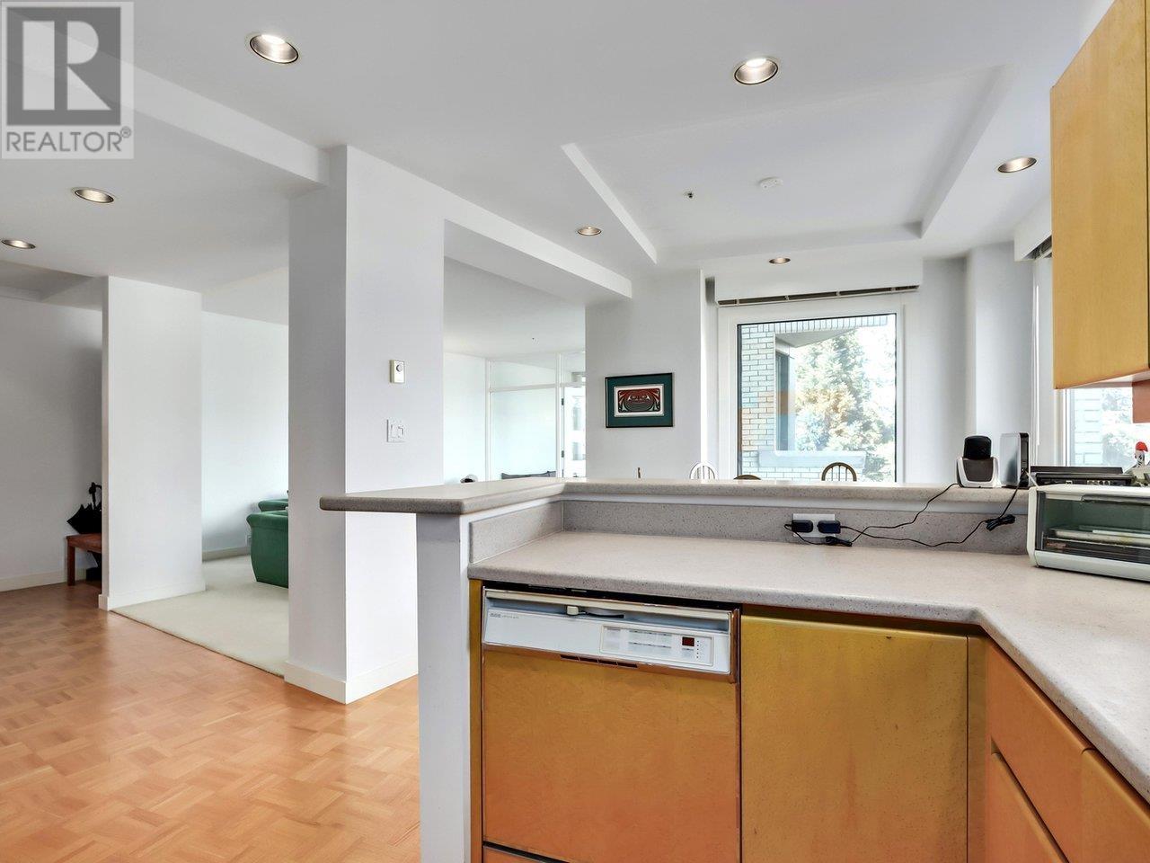 Listing Picture 13 of 27 : 501 2088 BARCLAY STREET, Vancouver / 溫哥華 - 魯藝地產 Yvonne Lu Group - MLS Medallion Club Member