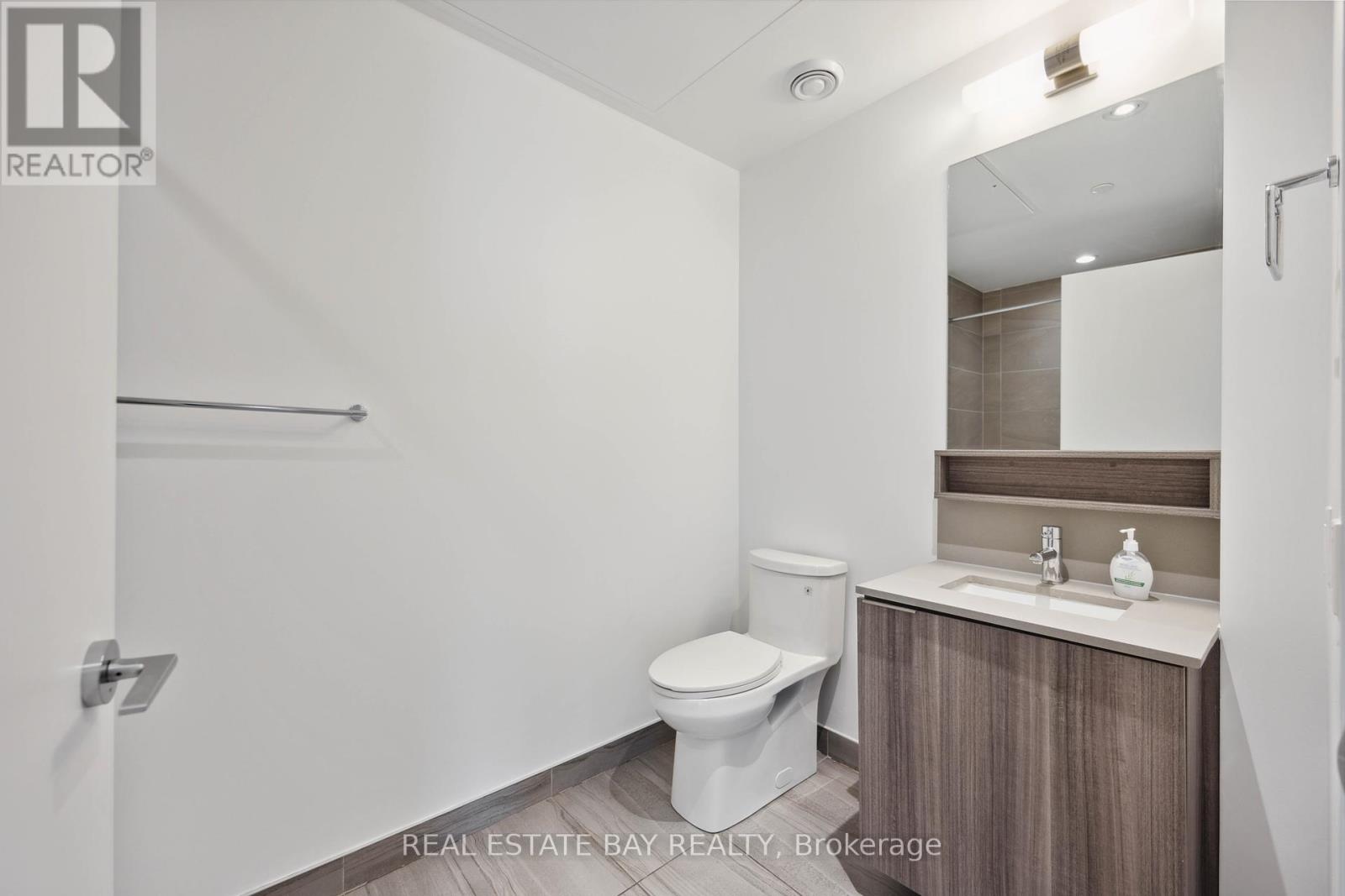 #5611 -5 Buttermill Ave, Vaughan, Ontario  L4K 0J5 - Photo 29 - N8268108