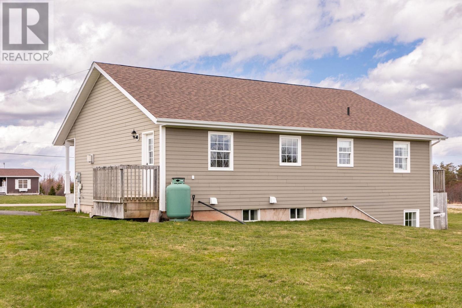 860 Blooming Point Road, Blooming Point, Prince Edward Island  C0A 1T0 - Photo 3 - 202408192