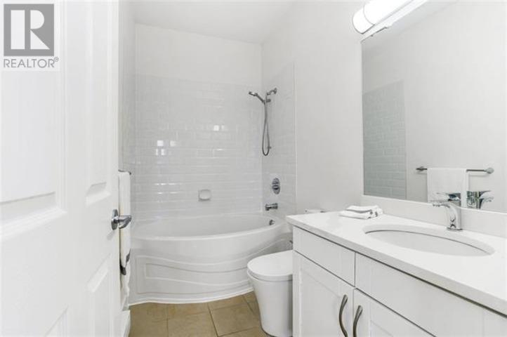 Listing Picture 12 of 14 : PH411 2338 WESTERN PARK WAY, Vancouver / 溫哥華 - 魯藝地產 Yvonne Lu Group - MLS Medallion Club Member