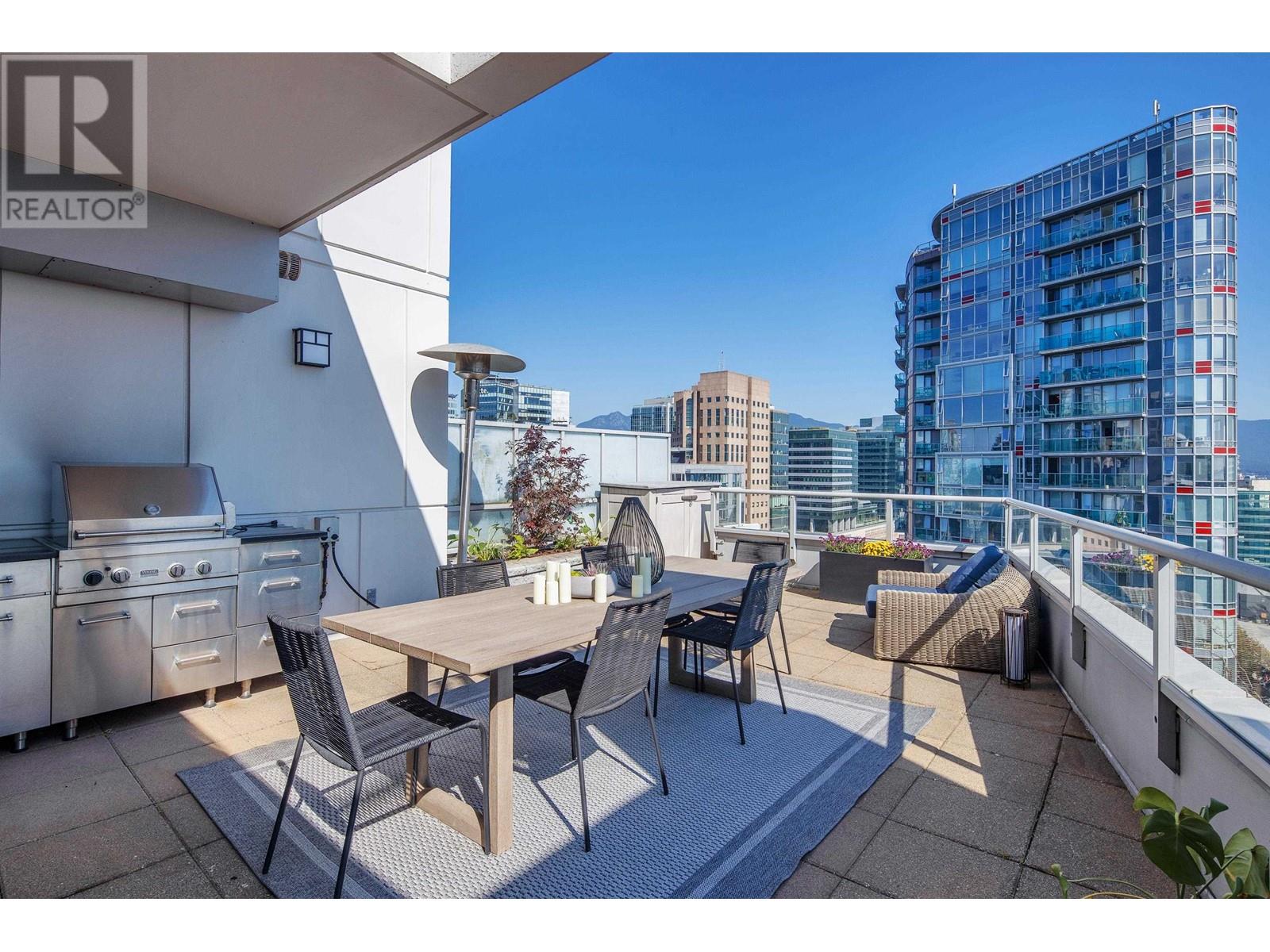 Listing Picture 7 of 40 : 2201 821 CAMBIE STREET, Vancouver / 溫哥華 - 魯藝地產 Yvonne Lu Group - MLS Medallion Club Member