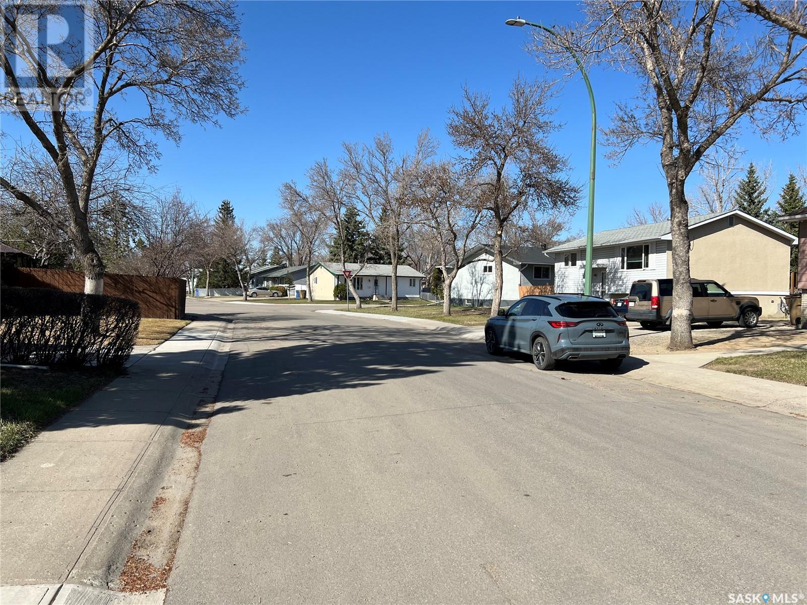 56 Usher Street, Regina, Saskatchewan  S4N 4J1 - Photo 37 - SK966945