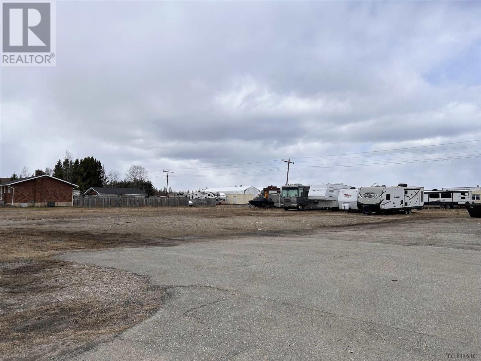460 Government Rd, Kapuskasing, Ontario  P5N 2X7 - Photo 2 - TM240778