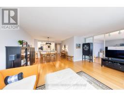#706 -5 KENNETH AVE S