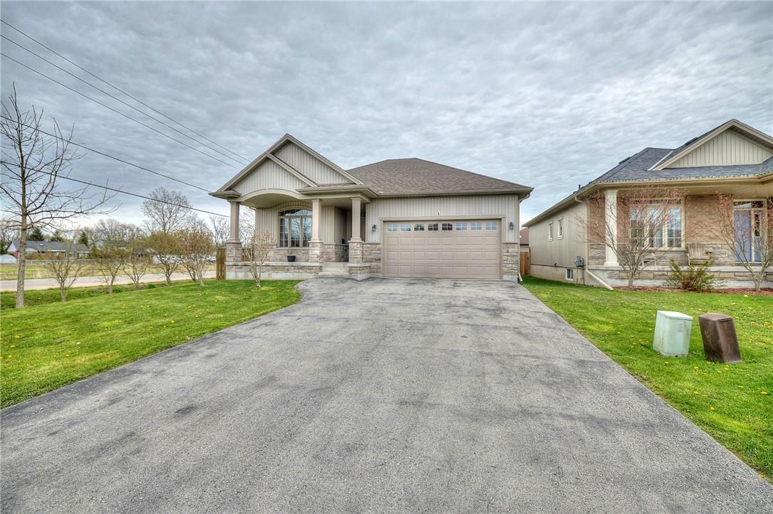1 Robin Heights, Dunnville, Ontario  N1A 0A5 - Photo 2 - H4191911