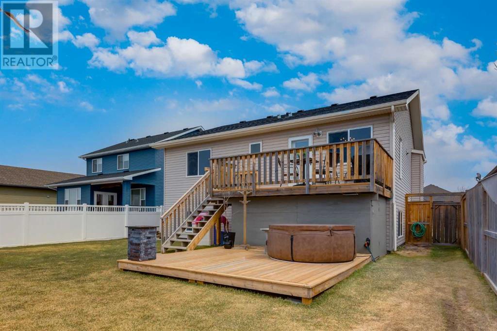 667 West Highland Crescent, Carstairs, Alberta  T0M 0N0 - Photo 37 - A2125456
