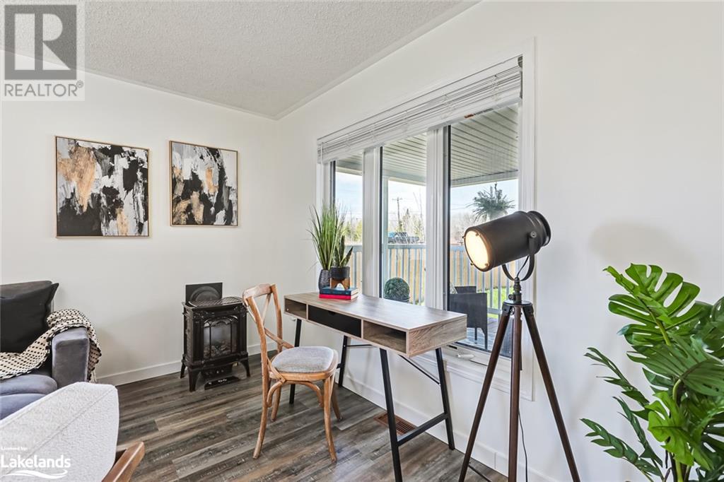 11 Stalker Street, Collingwood, Ontario  L8Y 3Z1 - Photo 11 - 40576074