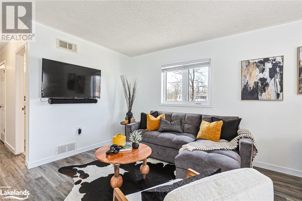 11 Stalker Street, Collingwood, Ontario  L8Y 3Z1 - Photo 12 - 40576074