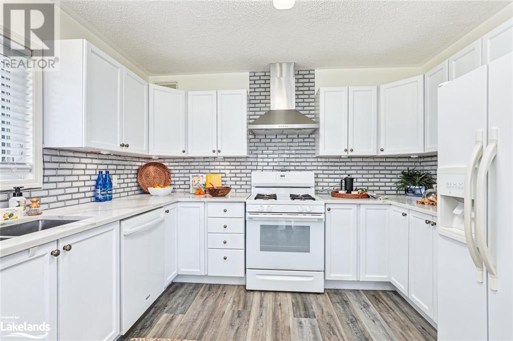 11 Stalker Street, Collingwood, Ontario  L8Y 3Z1 - Photo 15 - 40576074