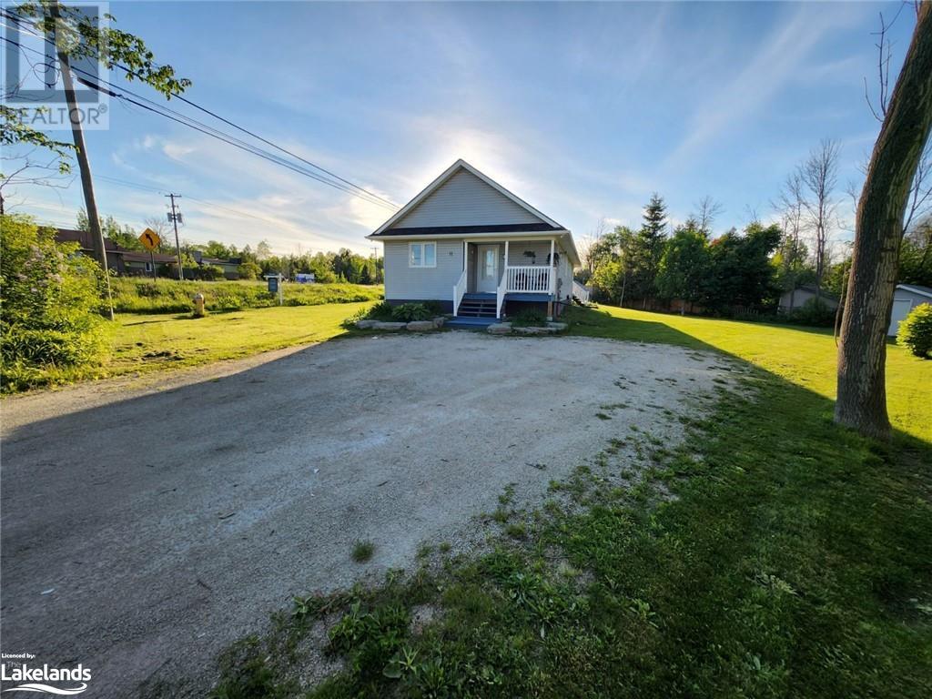 11 Stalker Street, Collingwood, Ontario  L8Y 3Z1 - Photo 2 - 40576074