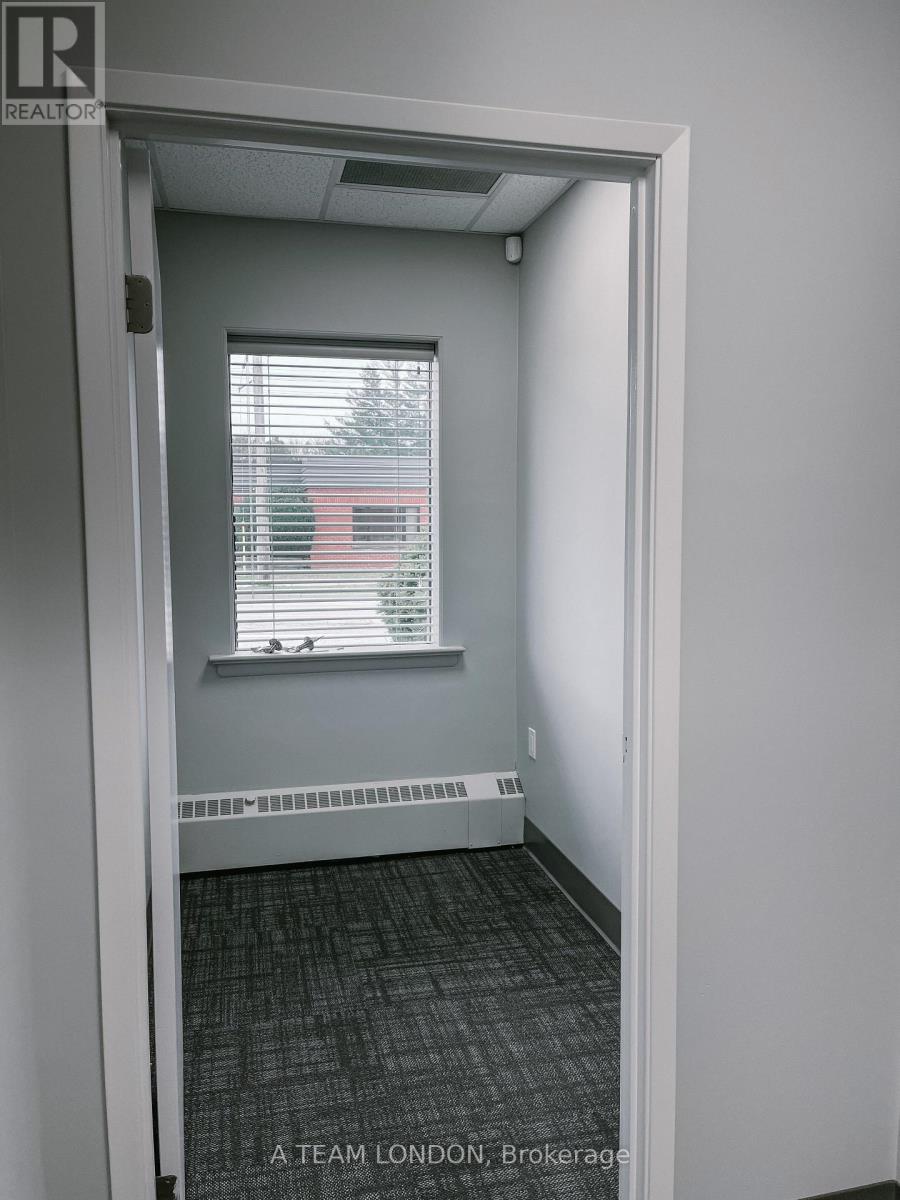 340 Saskatoon Street, London East, Ontario N5W 4R3 - Photo 24 - X8269084