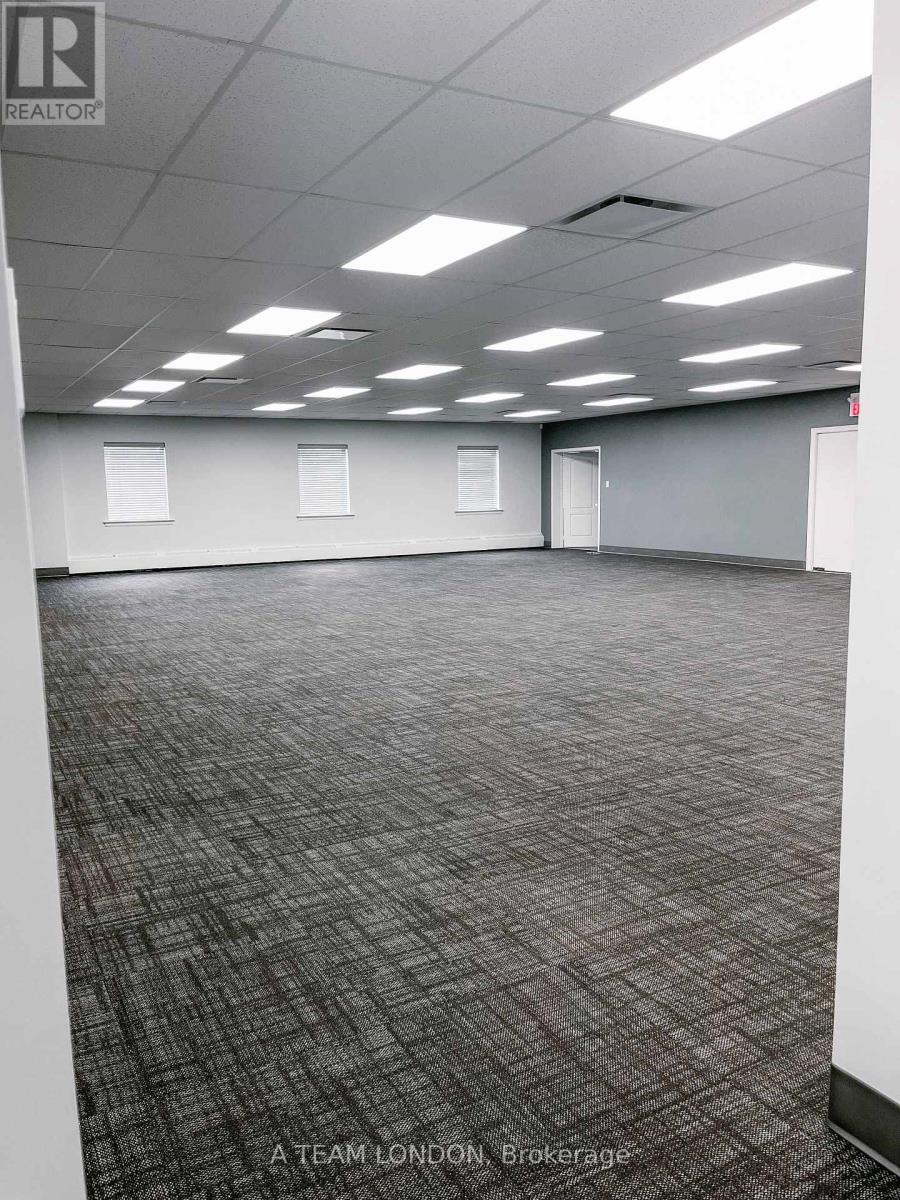 340 Saskatoon Street, London East (East H), Ontario  N5W 4R3 - Photo 28 - X8269084