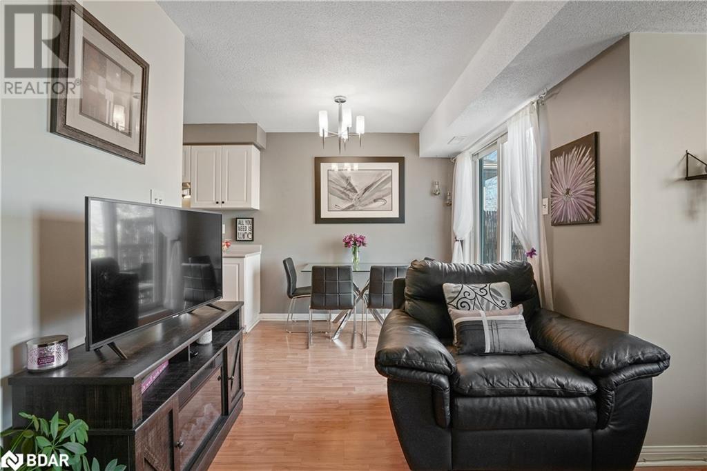 237 Ferndale Drive S Unit# 4, Barrie, Ontario  L4N 0T6 - Photo 6 - 40576346