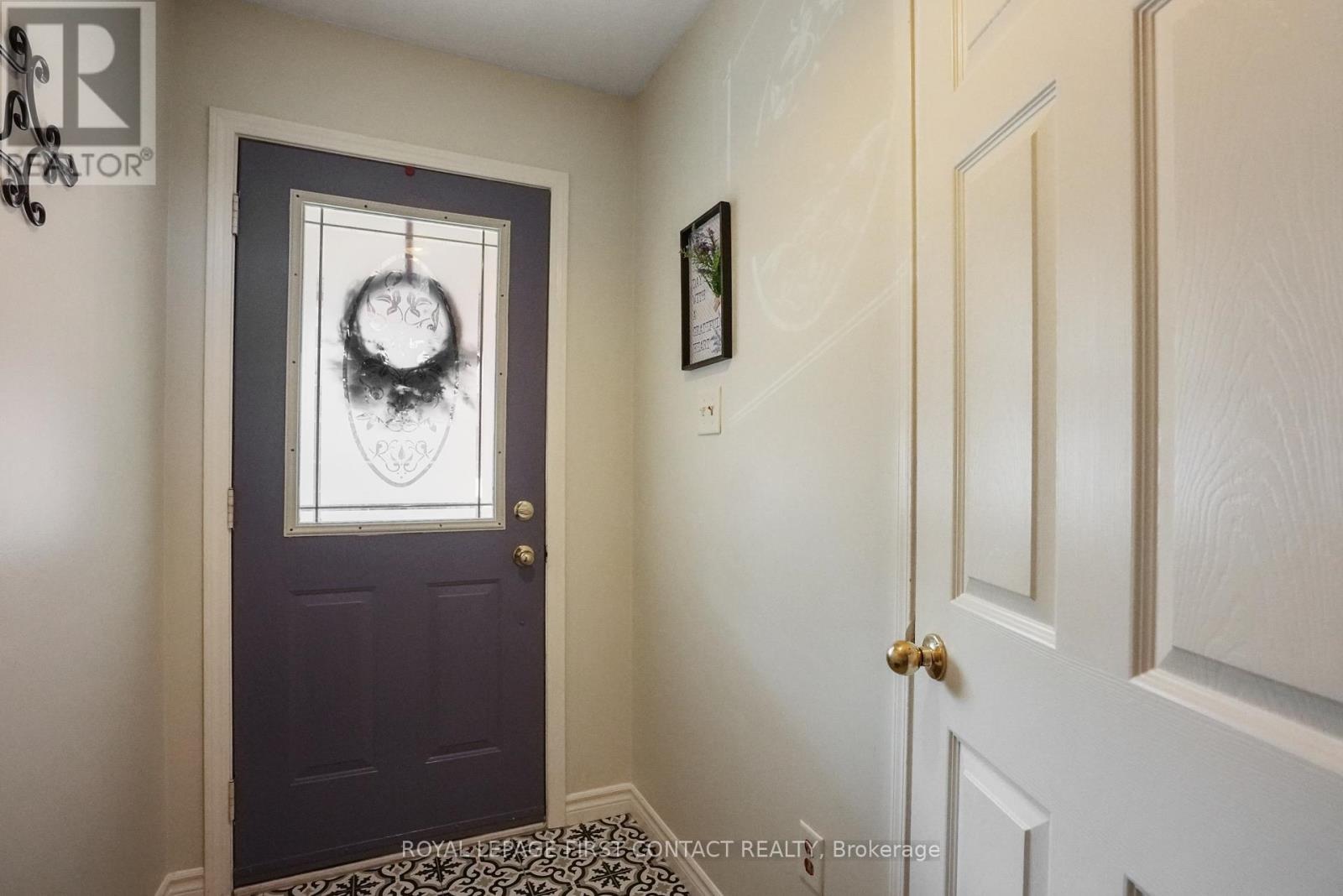 4 - 237 Ferndale Drive S, Barrie, Ontario  L4N 0T6 - Photo 21 - S8268850