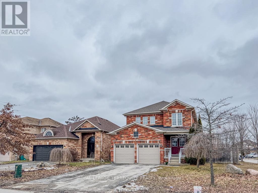 58 LAKE CRESCENT, barrie, Ontario