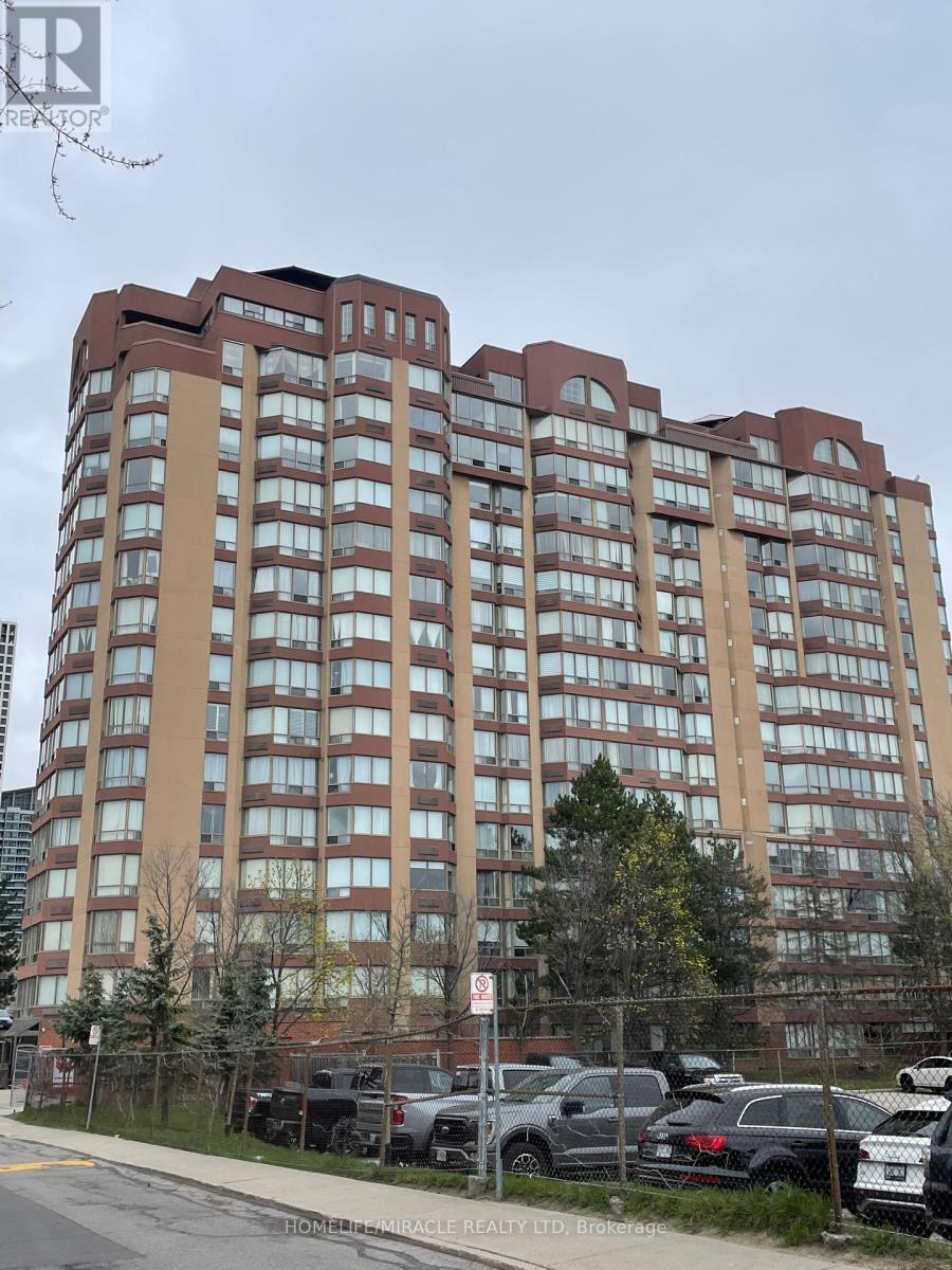 303 - 25 Fairview Road, Mississauga, Ontario  L5B 3Y8 - Photo 1 - W8270198