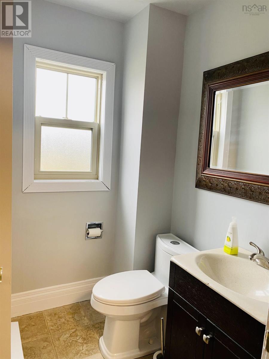 170 Ochterloney Street, Dartmouth, Nova Scotia  B2Y 1E1 - Photo 20 - 202323318