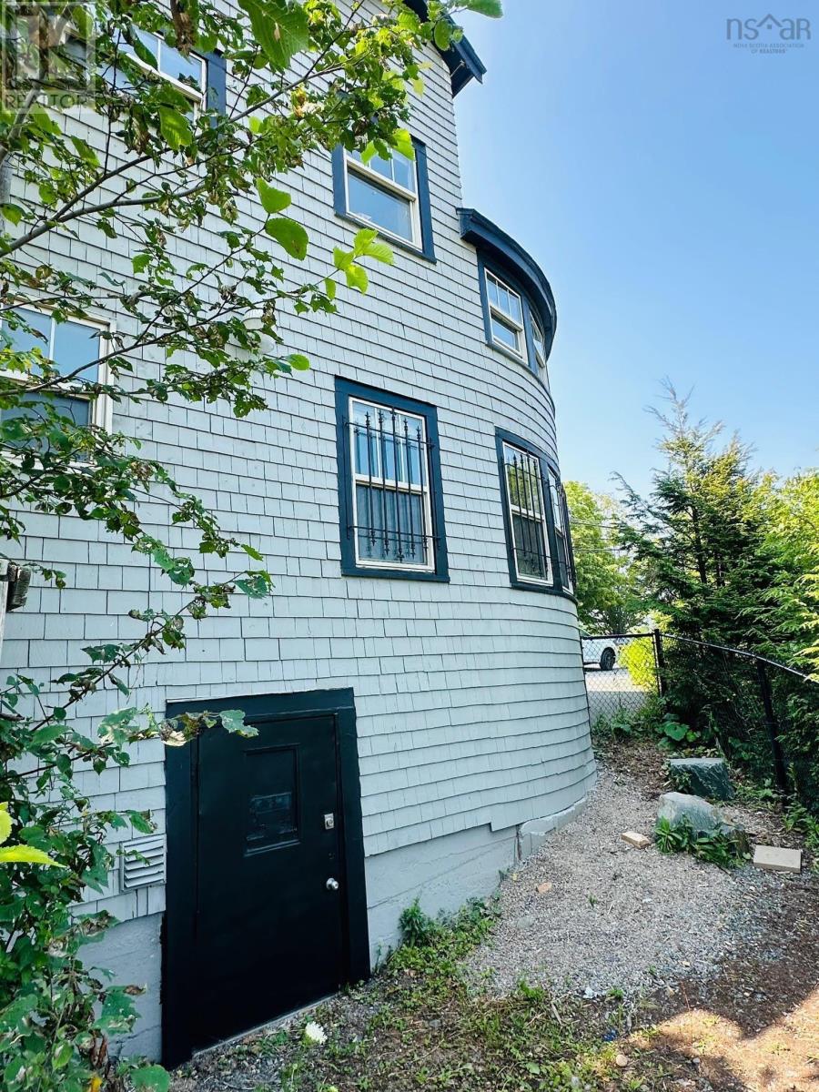 170 Ochterloney Street, Dartmouth, Nova Scotia  B2Y 1E1 - Photo 26 - 202323318