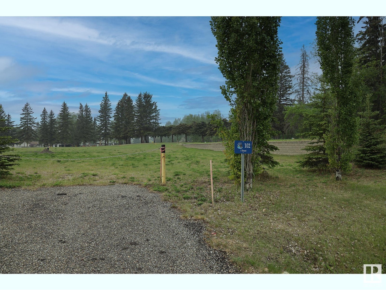 102 1 St, Rural Lac Ste. Anne County, Alberta  T0E 0A0 - Photo 1 - E4383908