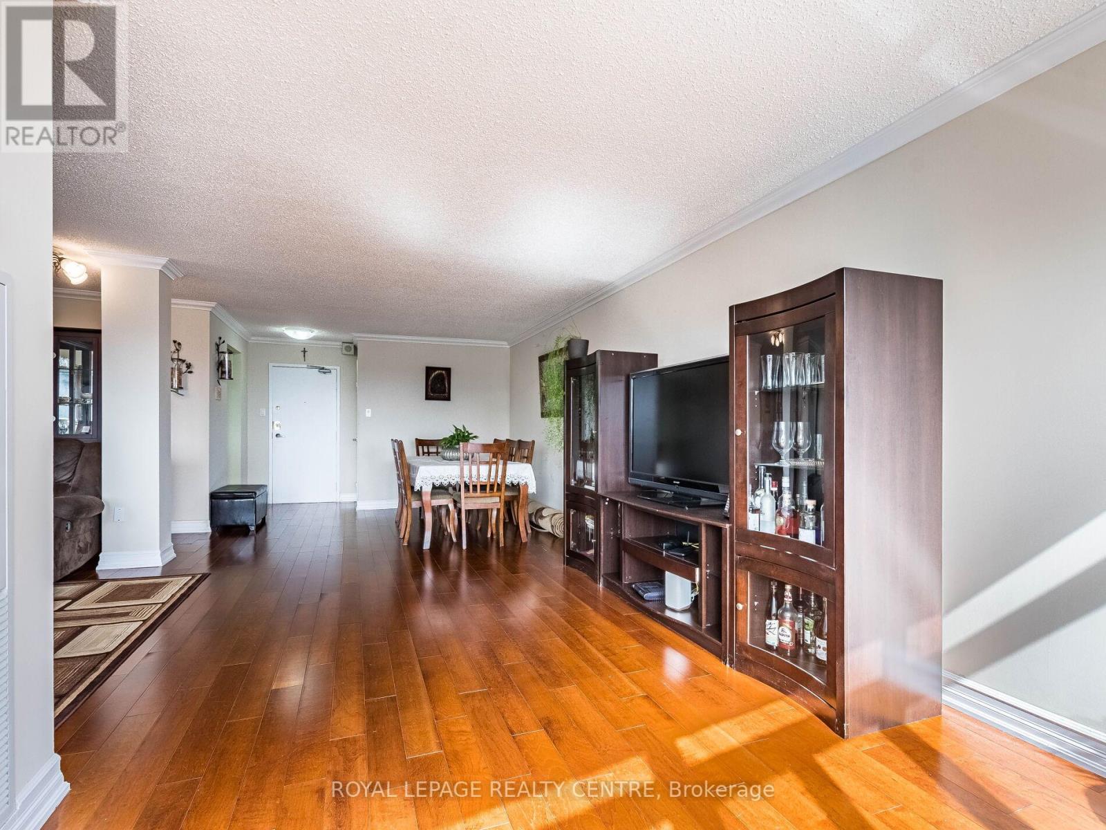 #2504 -3100 Kirwin Ave, Mississauga, Ontario  L5A 3S6 - Photo 12 - W8270998