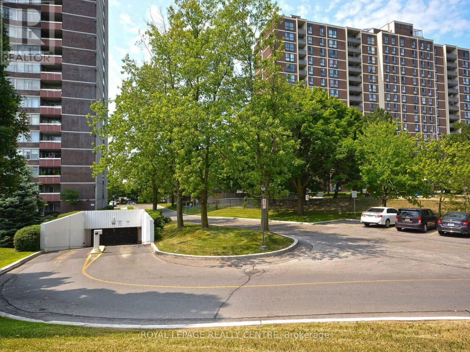 #2504 -3100 Kirwin Ave, Mississauga, Ontario  L5A 3S6 - Photo 32 - W8270998
