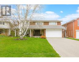 5 COURTSFIELD CRES