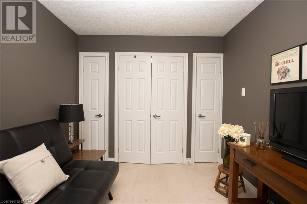 464 Commissioners Road W Unit# 82, London, Ontario  N6J 0A2 - Photo 12 - 40577234