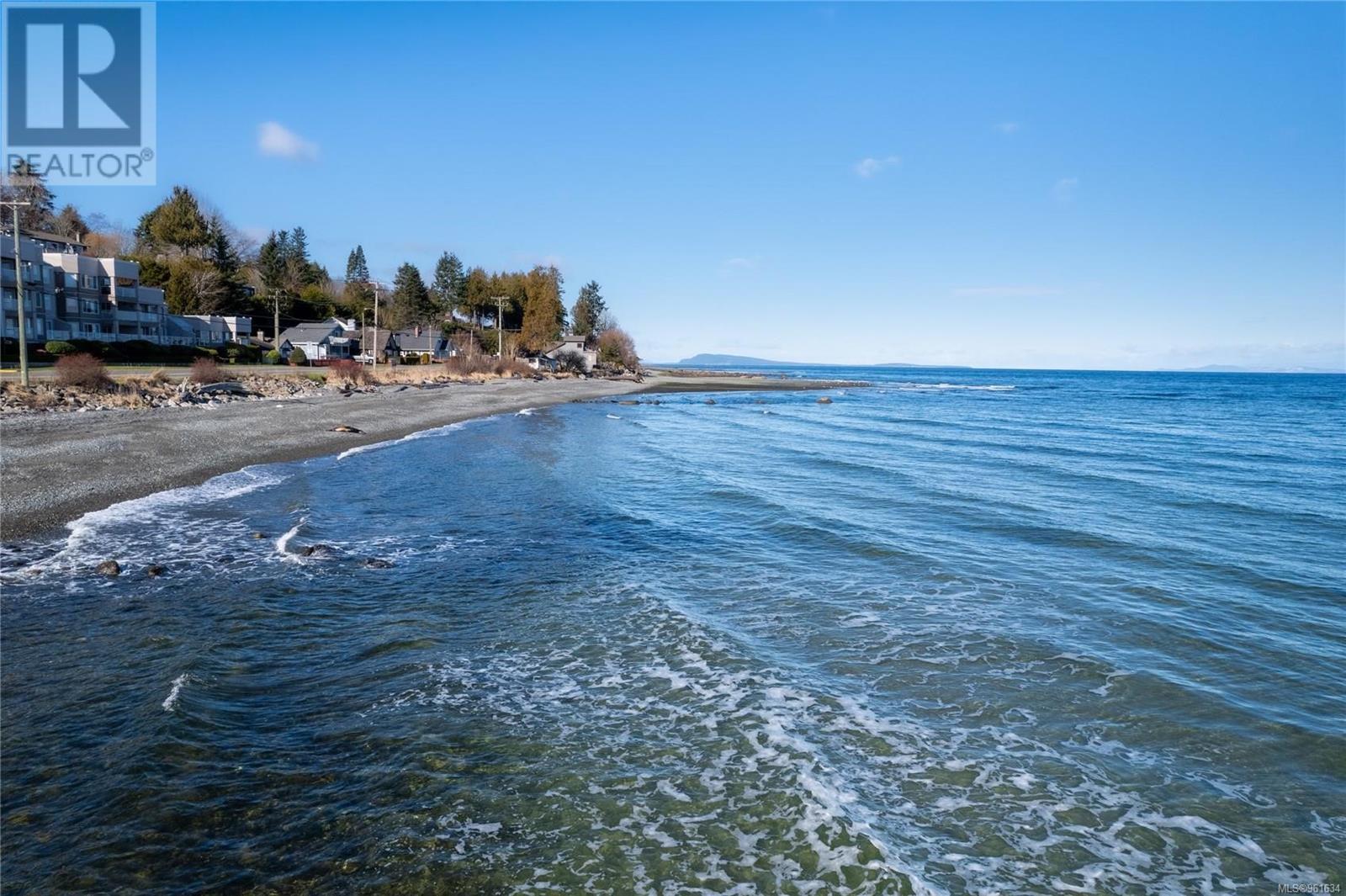 102 3132 Island Hwy W, Qualicum Beach, British Columbia  V9K 2N7 - Photo 9 - 961634
