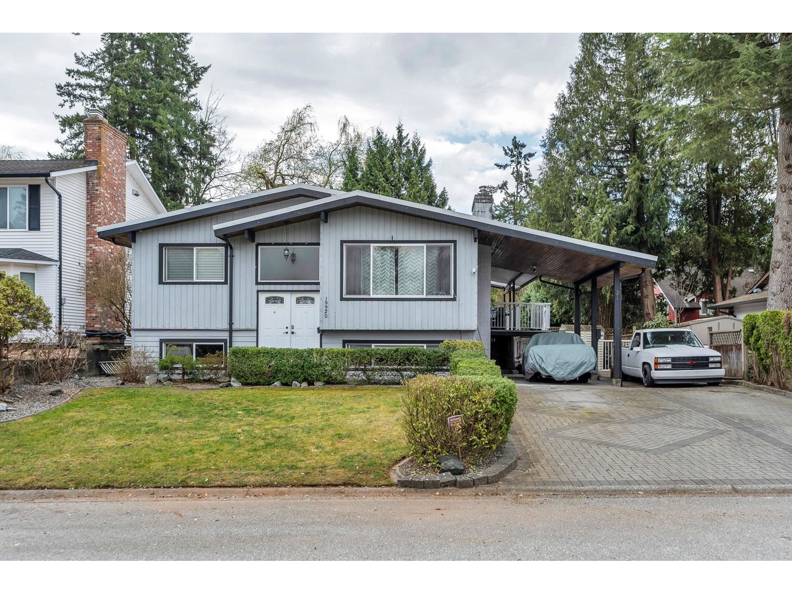 19920 48a Avenue, Langley, British Columbia  V3A 6Z7 - Photo 1 - R2875140