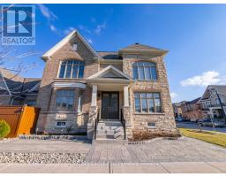 1 SELBY CRES