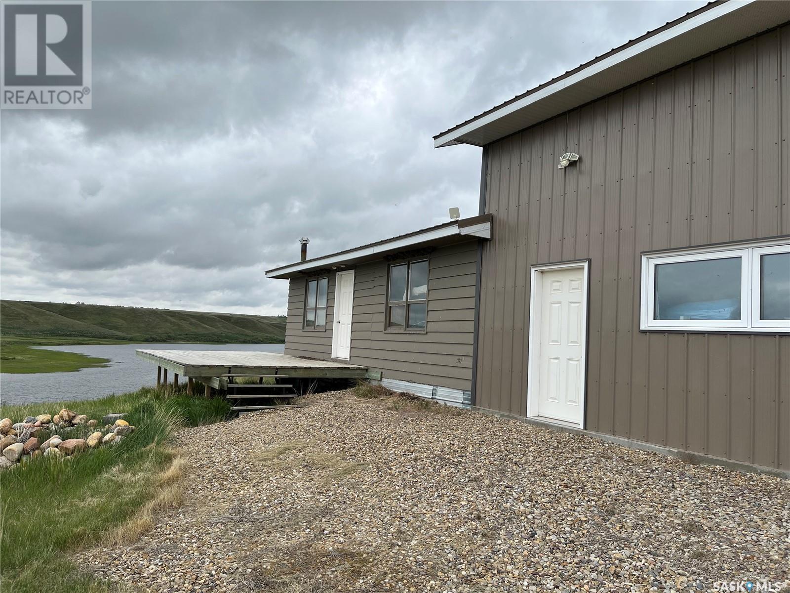 Lakeside Acreage Property, Webb Rm No. 138, Saskatchewan  S0N 2N0 - Photo 2 - SK933175