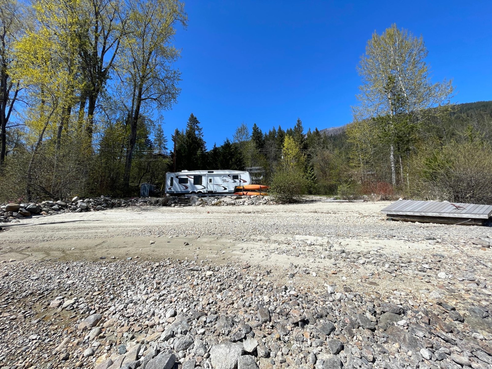 3435 Highway 3a, Nelson, British Columbia  V1L 6T3 - Photo 14 - 2476426