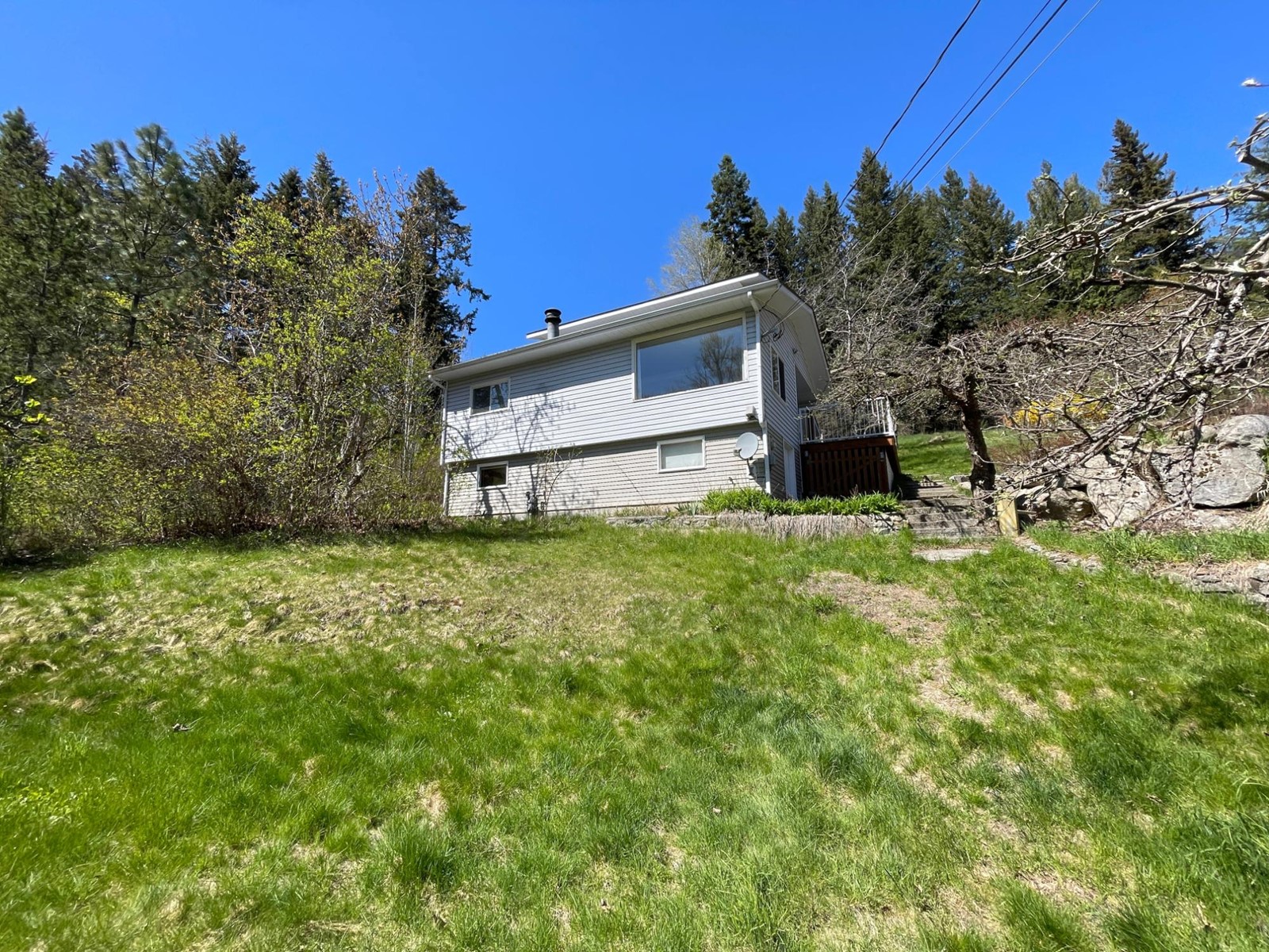 3435 Highway 3a, Nelson, British Columbia  V1L 6T3 - Photo 5 - 2476426