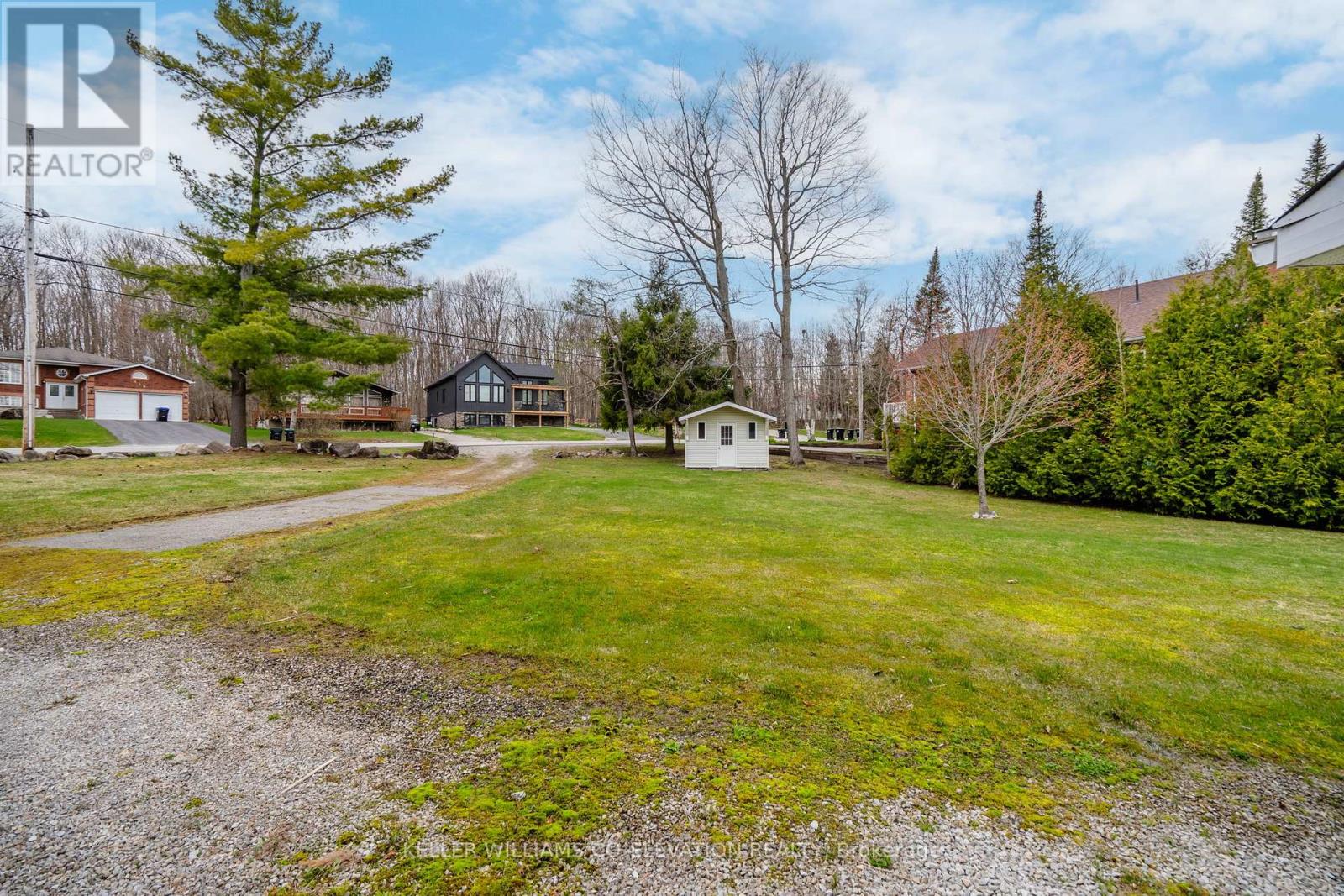 220 Robin's Point Road, Tay, Ontario  L0K 2A0 - Photo 4 - S8272110