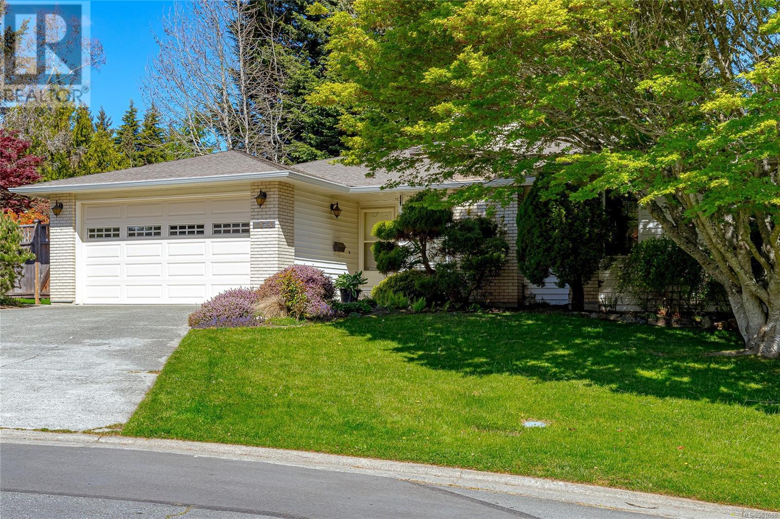 Cordova Bay House for sale:  3 bedroom 2,174 sq.ft. (Listed 2024-04-26)