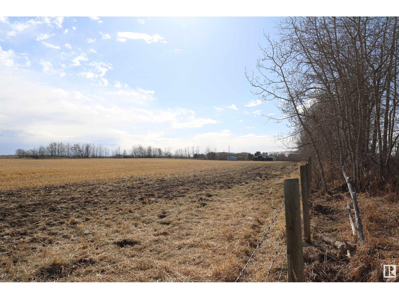 27131 Twp Rd 513, Rural Parkland County, Alberta  T7Y 1H1 - Photo 3 - E4384049