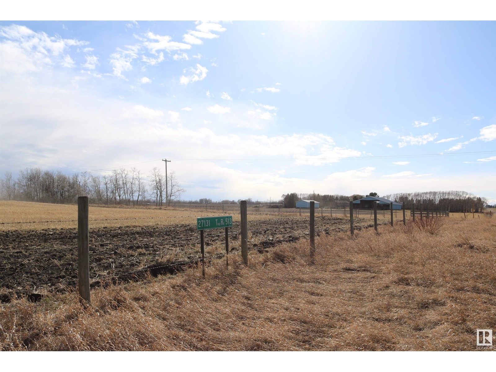 27131 Twp Rd 513, Rural Parkland County, Alberta  T7Y 1H1 - Photo 4 - E4384049