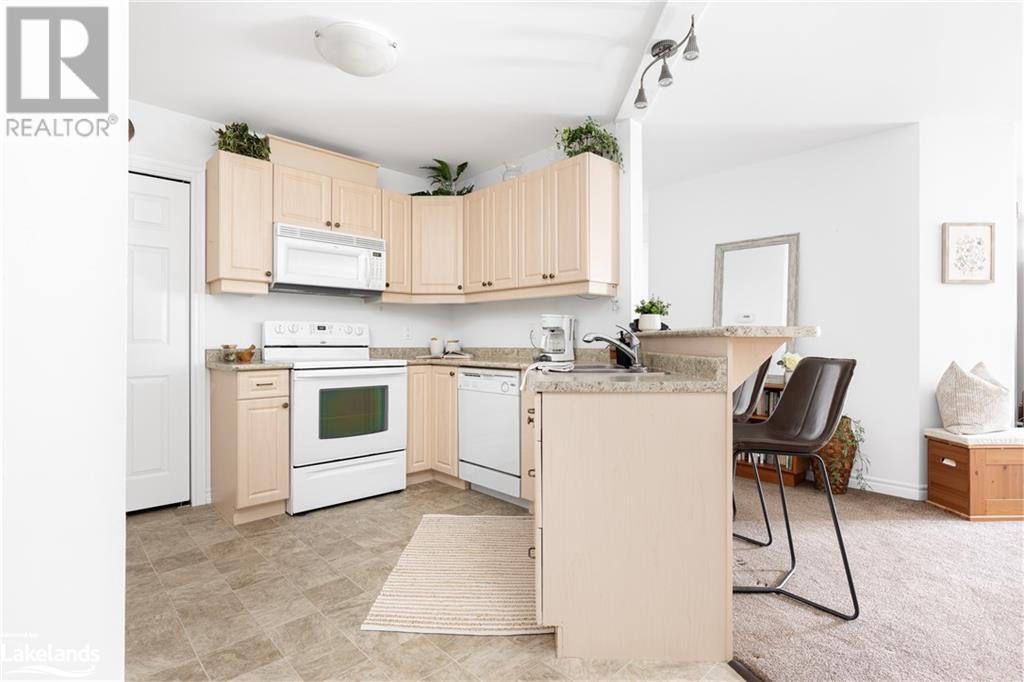 24 Dairy Lane Unit# 206, Huntsville, Ontario  P1H 0A4 - Photo 18 - 40575476