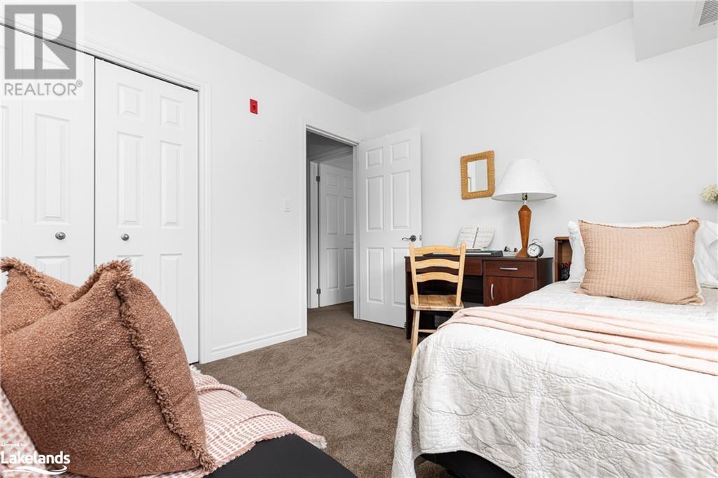 24 Dairy Lane Unit# 206, Huntsville, Ontario  P1H 0A4 - Photo 28 - 40575476