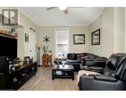 337 WESTMINSTER Drive S