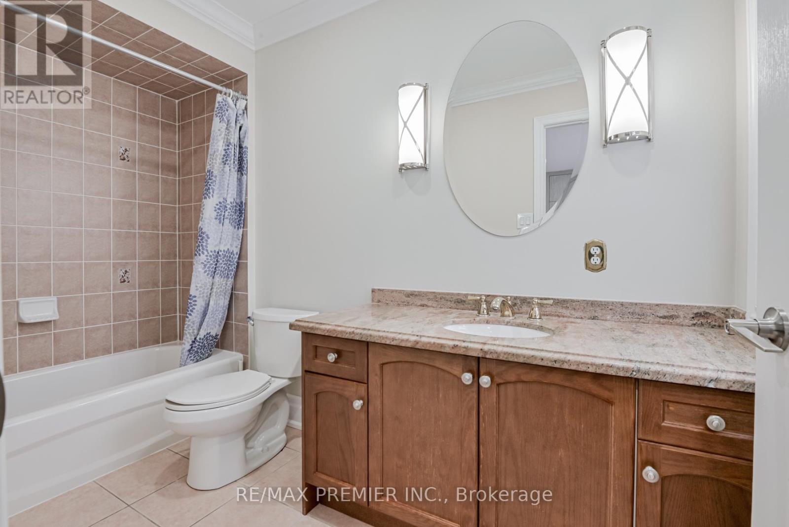 37 Colombo Crescent, Vaughan, Ontario  L6A 0A3 - Photo 32 - N8273632