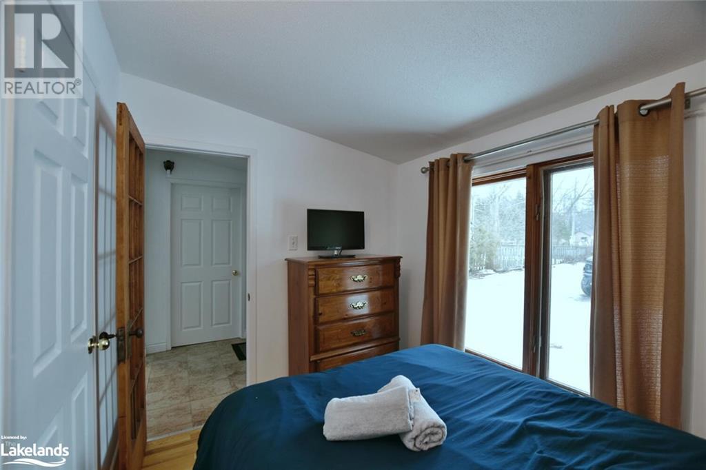 58 River Road E, Wasaga Beach, Ontario  L9Z 2L1 - Photo 6 - 40536225