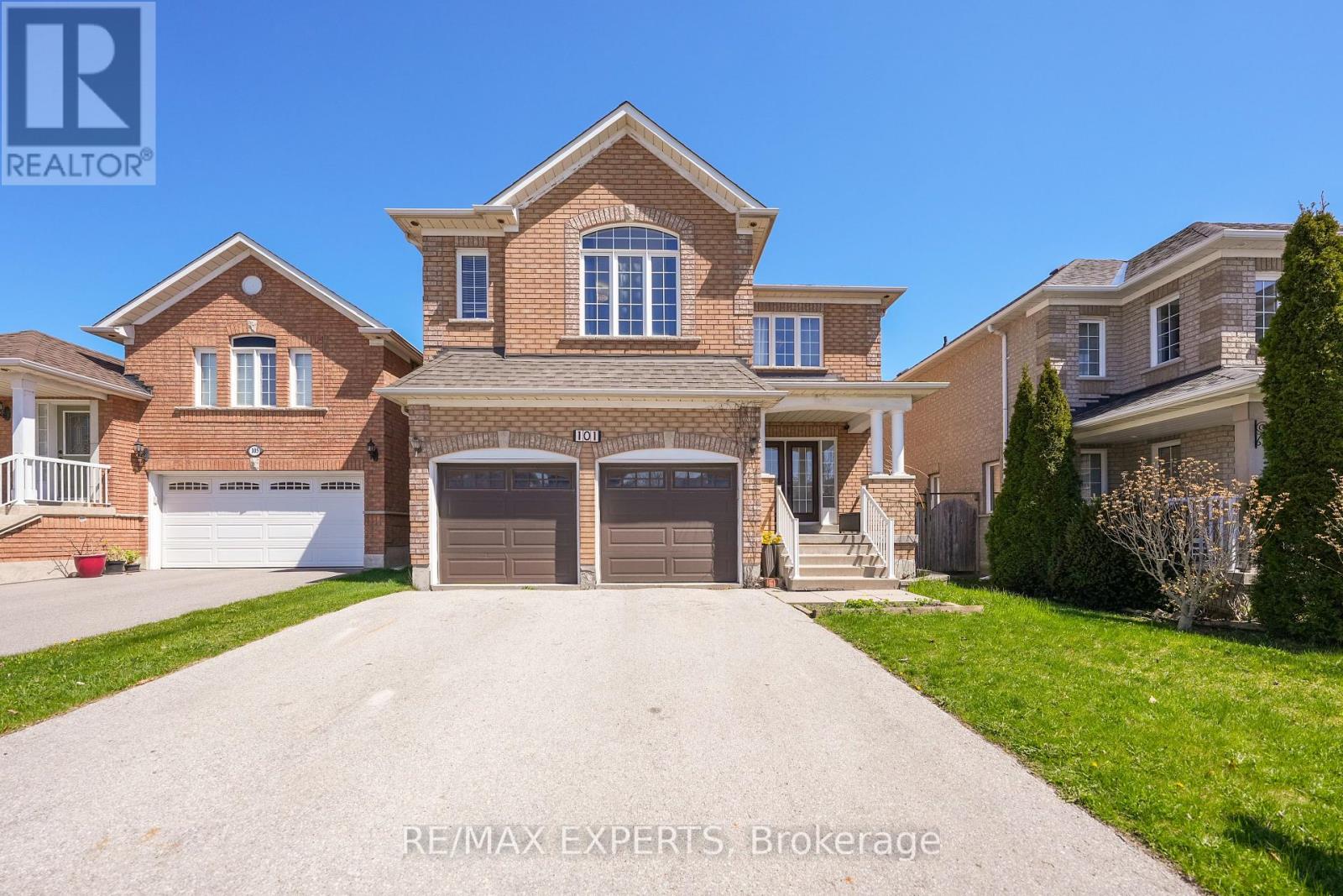 101 St. Joan Of Arc Ave, Vaughan, Ontario  L6A 2H2 - Photo 2 - N8273808