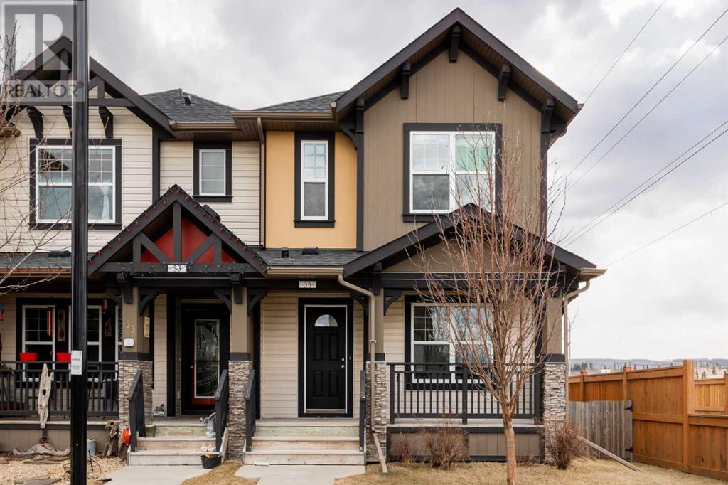 35 Clydesdale Place, cochrane, Alberta