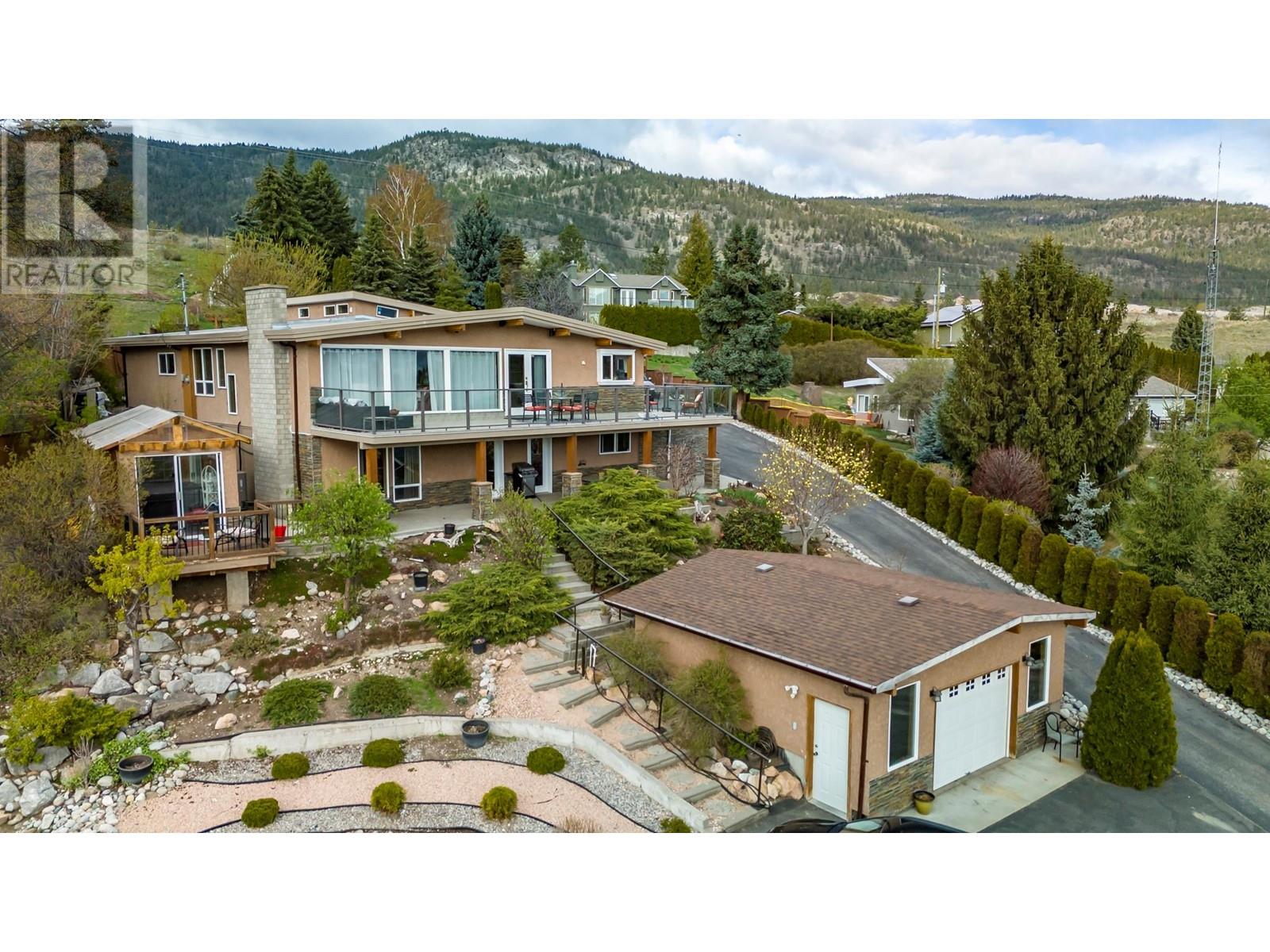 404 West Bench Drive, Husula, Penticton 