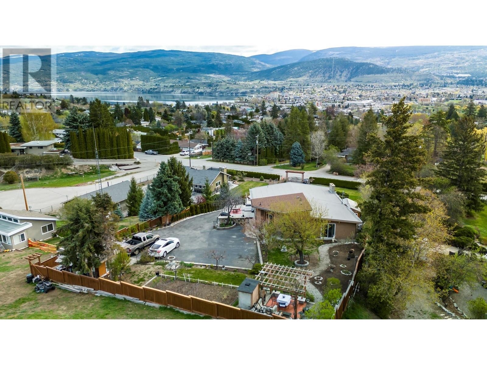 404 West Bench Drive, Penticton, British Columbia  V2A 8X9 - Photo 83 - 10311234