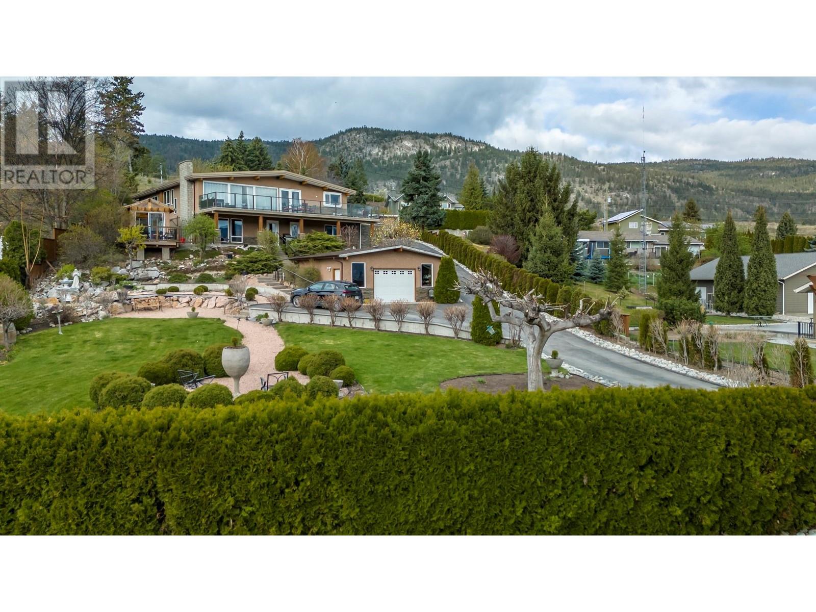 404 West Bench Drive, Penticton, British Columbia  V2A 8X9 - Photo 4 - 10311234