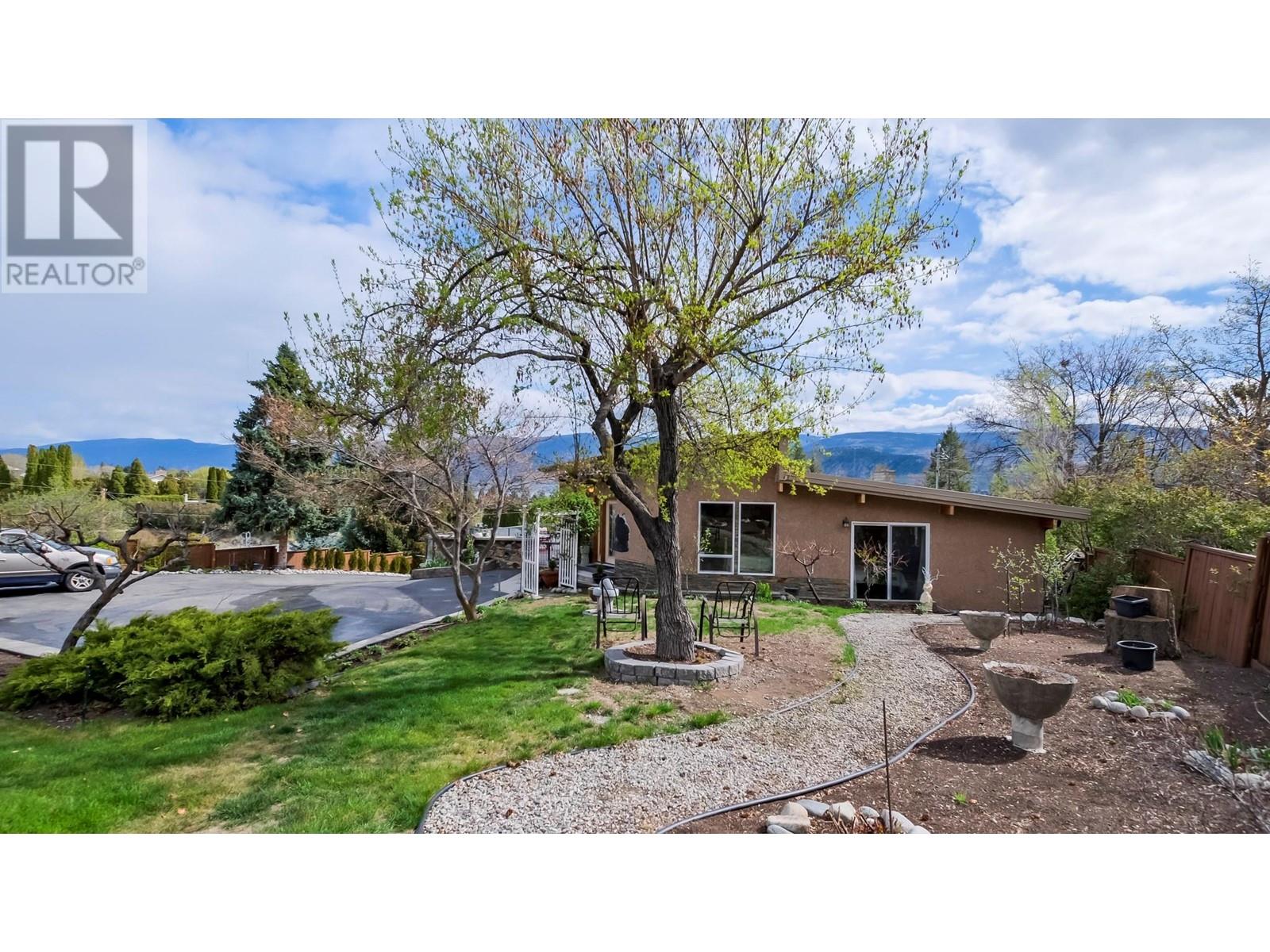 404 West Bench Drive, Penticton, British Columbia  V2A 8X9 - Photo 63 - 10311234